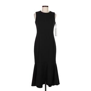 Calvin Klein
Size 6 Cocktail dress
